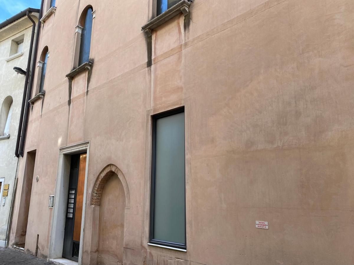 Santa Caterina: Charming Apartment טרוויסו מראה חיצוני תמונה